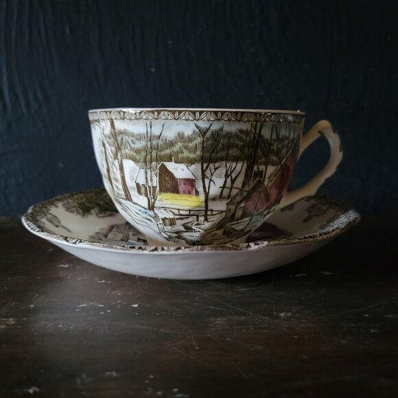 Vintage Johnson Brothers The Friendly Village Cup and Saucer "Sugar Maples" - Picture 2 of 13
